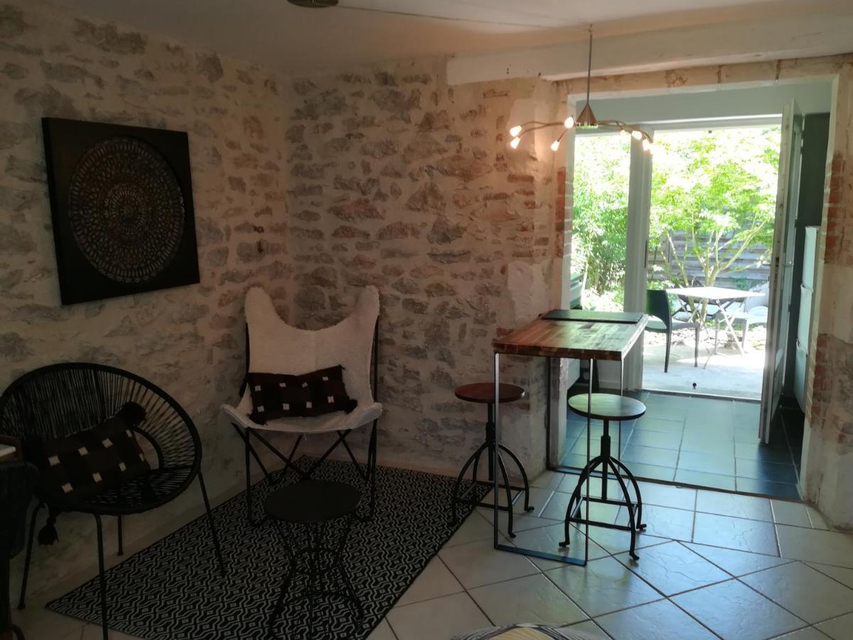 Chez Karine Et Julien Apartamento Cahors Exterior foto